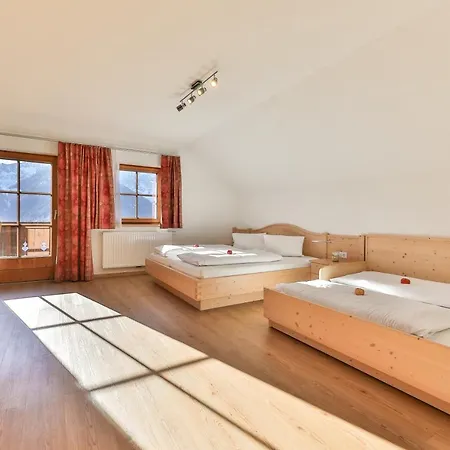 Çiftlik konaklama Joergishof